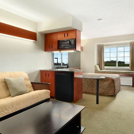 Microtel Inn & Suites By Wyndham Tunica Resorts Robinsonville Room photo